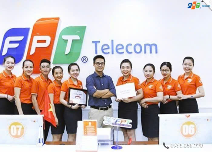 Đăng Ký Dịch Vụ FPT Qua Tổng Đài Khu Vực Hòa Xuân